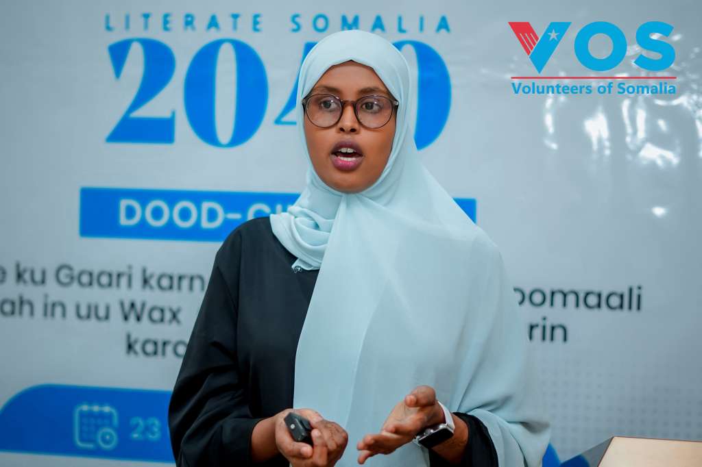 A community leader presenting at a VOS gathering